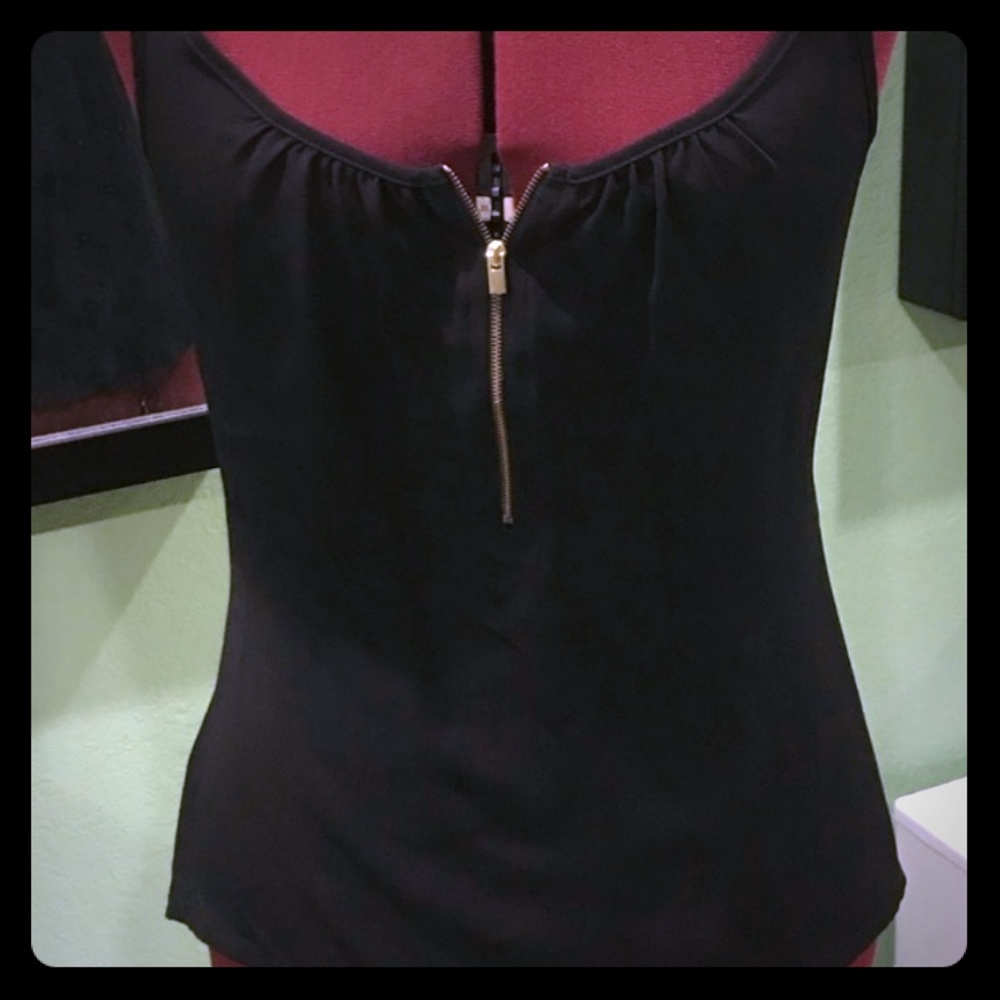 Classy Express Top